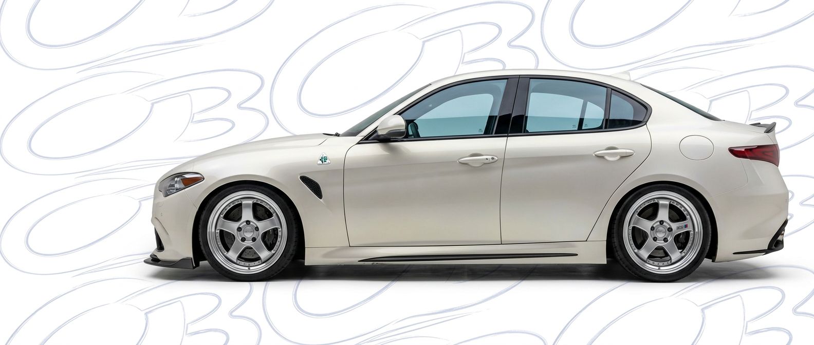 Front-angle view of 2019 Alfa Romeo Giulia 2019 - Durable and stylish exterior enhancement.