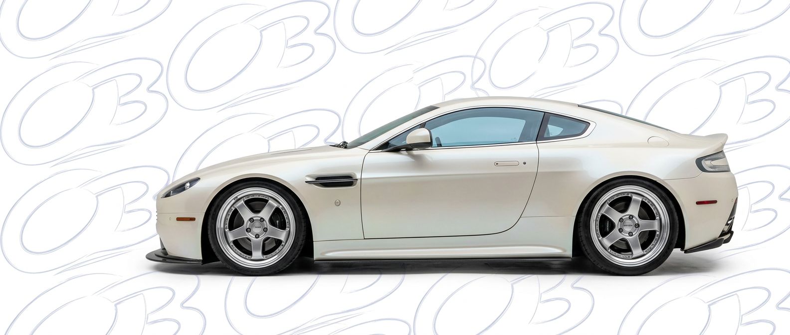 Aston Martin Vantage 2016 - Bodykits, Bumpers, Fenders and more... Custom 2016 for 2016 Aston Martin Vantage - Premium aerodynamic automotive body parts.