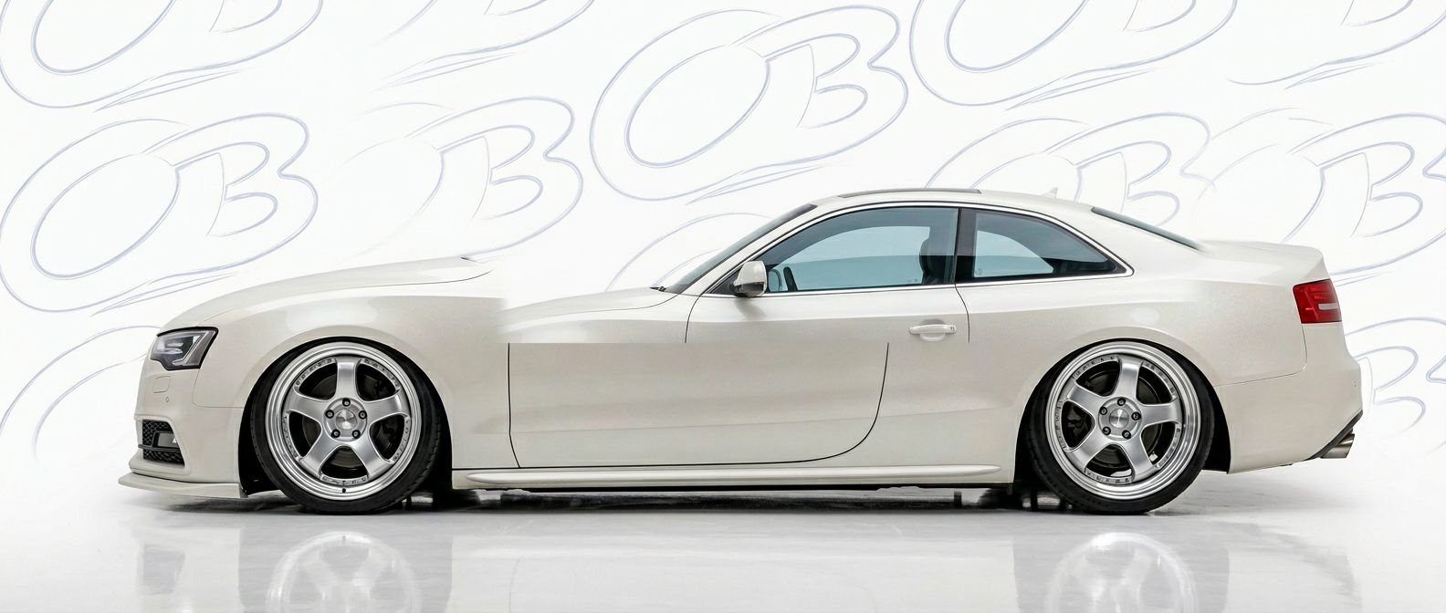 Detailed view of 2015 Audi A5 2015 featuring lightweight, durable construction.