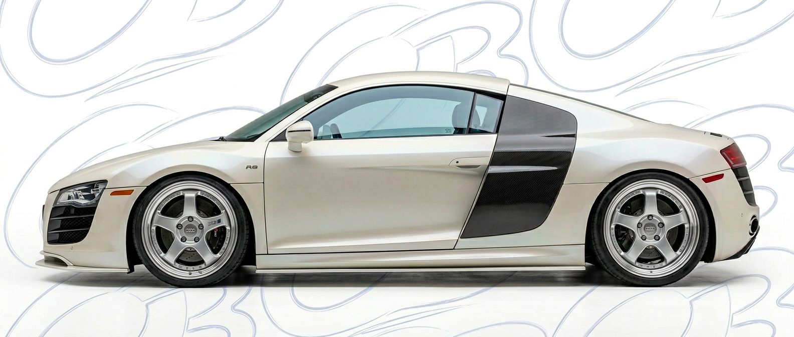 Aerodynamic 2005 Audi R8 2005 - Sleek design for enhanced vehicle styling.