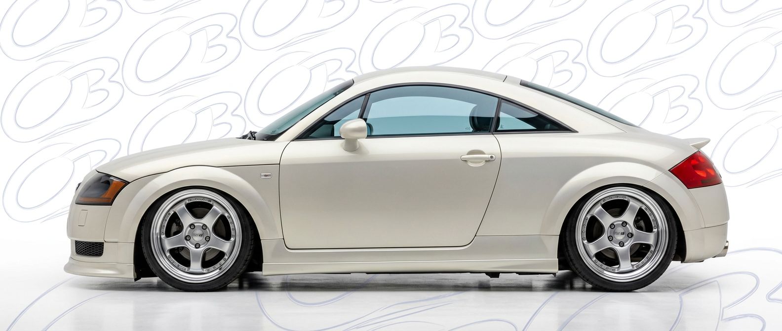 Professional automotive photography of a 2000 Audi TT with high-fidelity 2000.