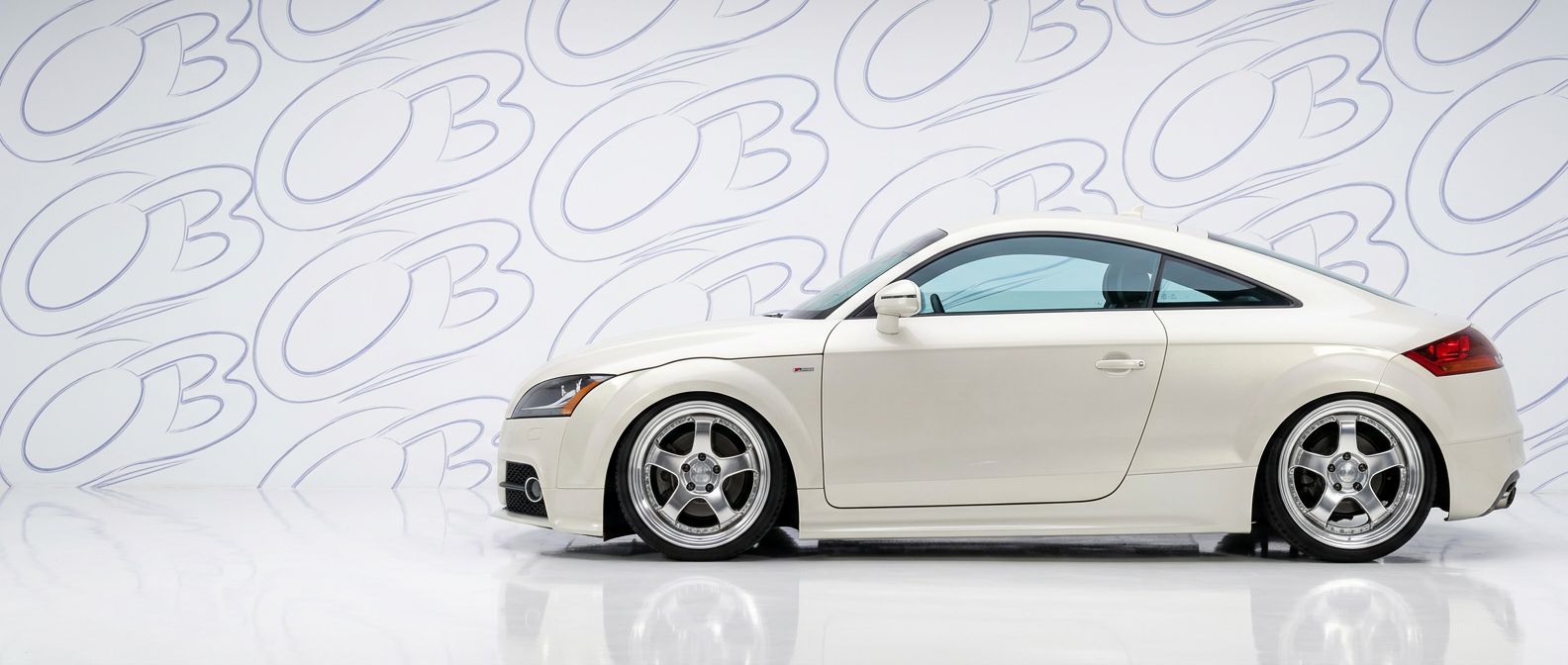 Aggressive 2013 Audi TT 2013 styling to enhance your vehicle's aesthetic.