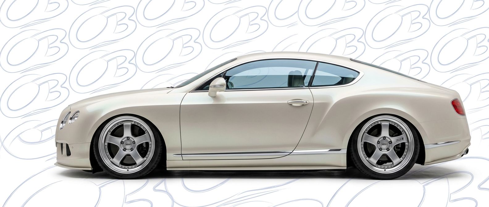 High-quality 2013 Bentley Continental 2013 exterior shot with professional studio lighting.