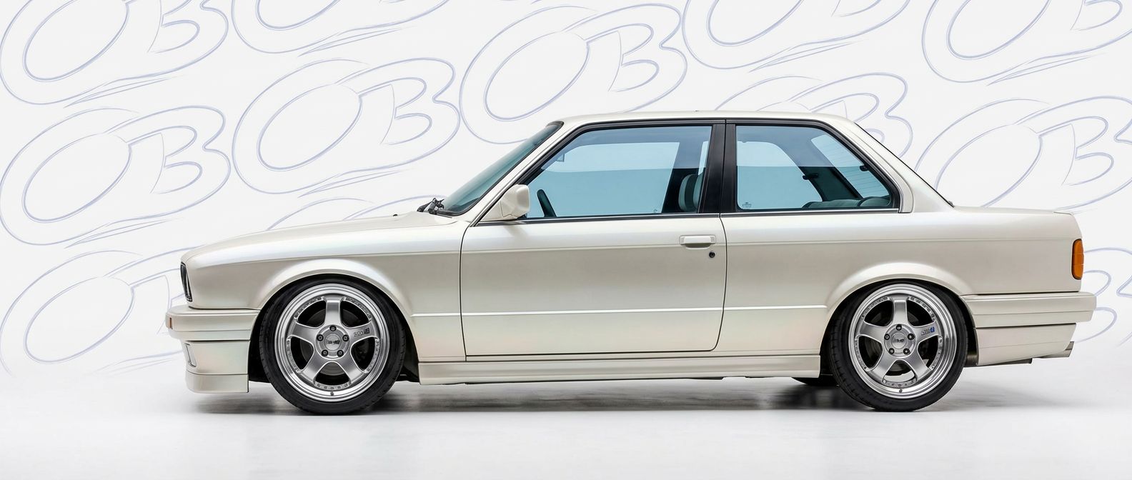 Top-tier 1989 BMW 3-Series 1989 featuring a high-gloss finish and carbon fiber weave.