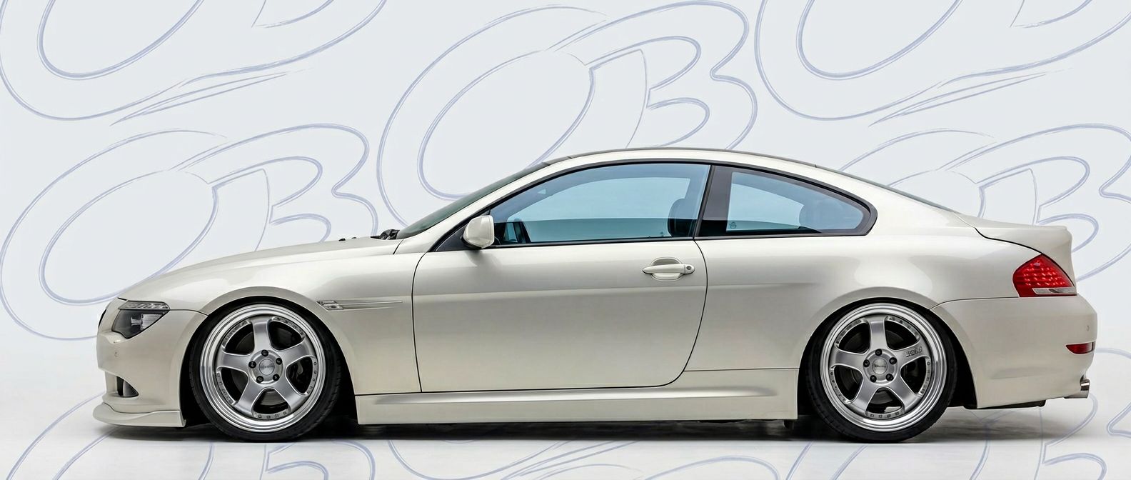 Top-tier 2010 BMW 6-Series 2010 featuring a high-gloss finish and carbon fiber weave.