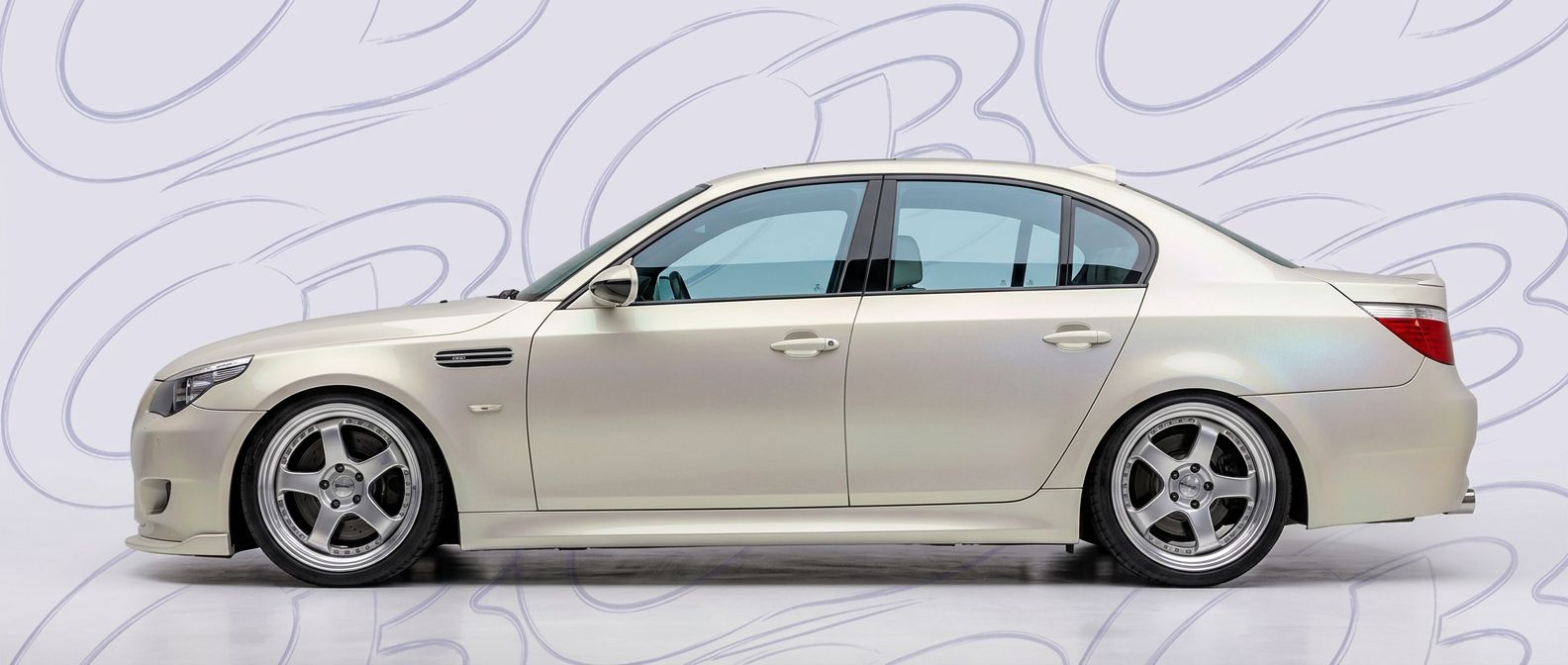 Aggressive 2006 BMW M5 2006 styling to enhance your vehicle's aesthetic.