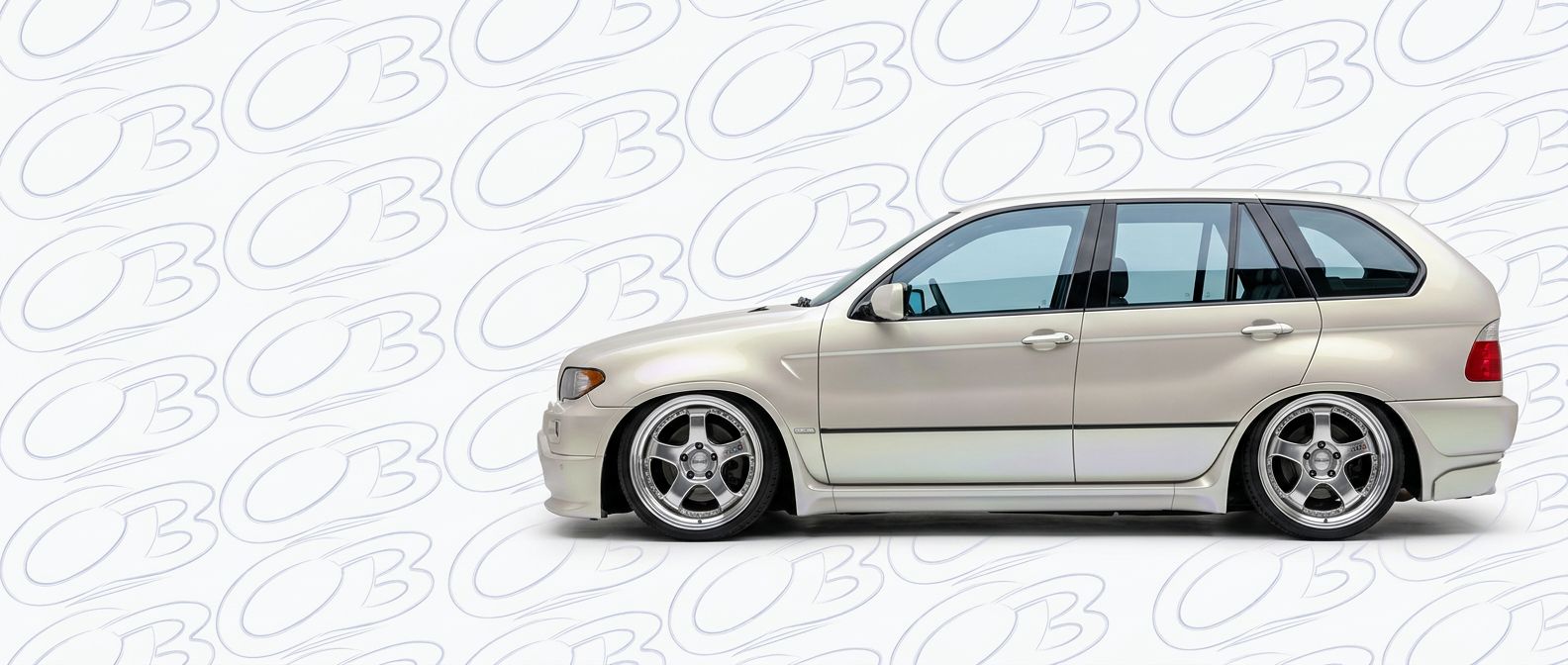 Aggressive 2004 BMW X5 2004 styling to enhance your vehicle's aesthetic.