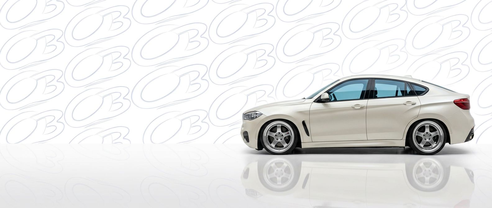 Front-angle view of 2015 BMW X6 2015 - Durable and stylish exterior enhancement.