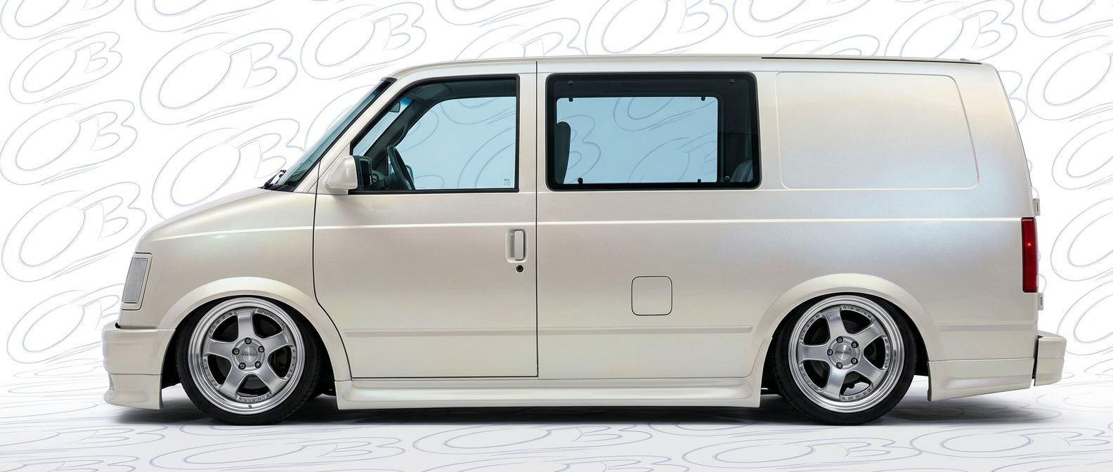 Professional automotive photography of a 1985 Chevrolet Astro with high-fidelity 1985.