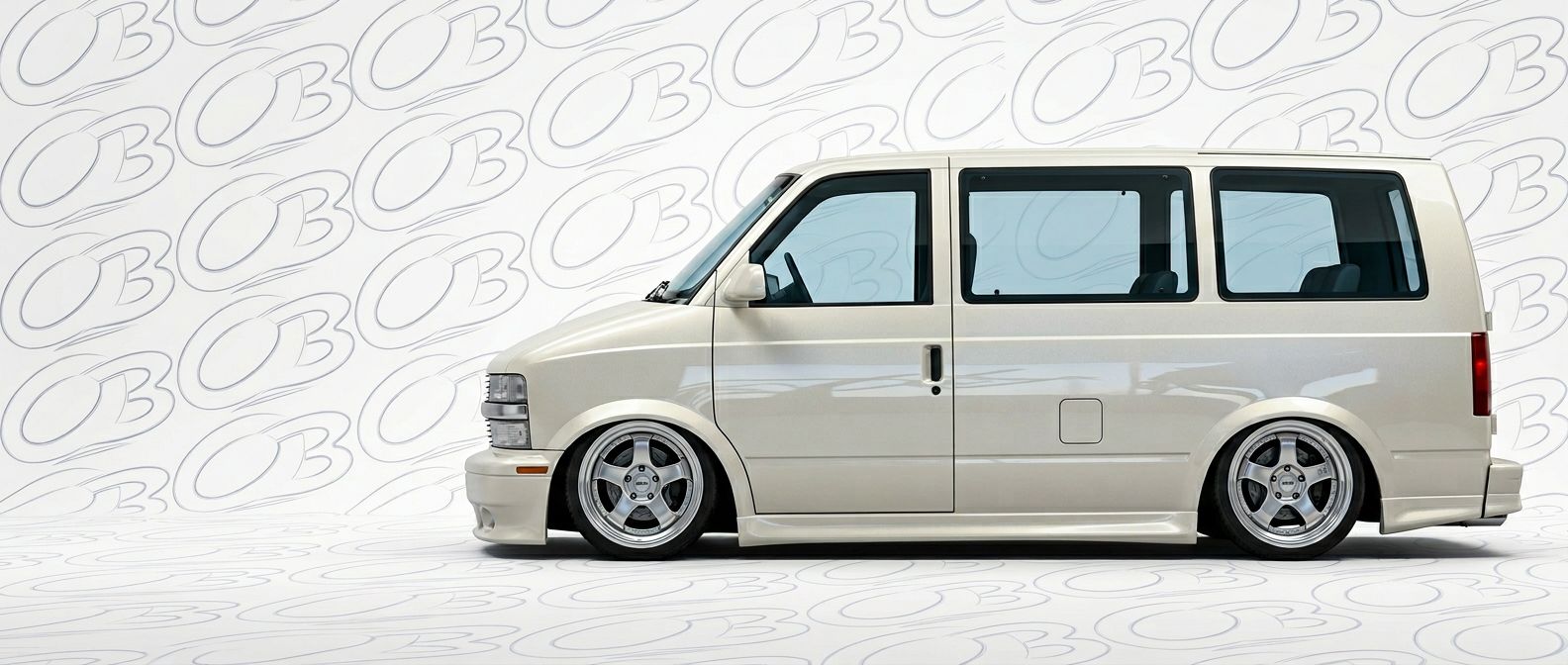 Custom 1992 for 1992 Chevrolet Astro - Premium aerodynamic automotive body parts.