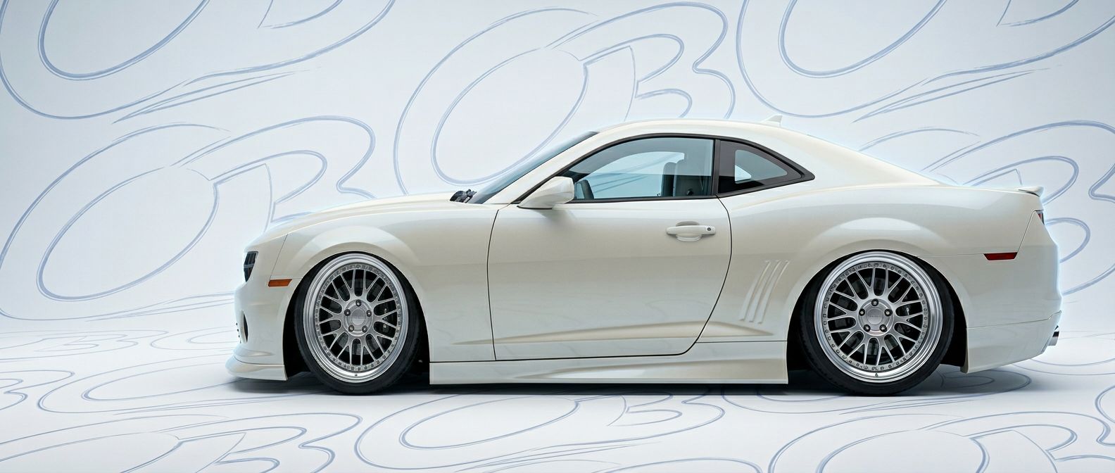 Aerodynamic  Chevrolet  2004 - Sleek design for enhanced vehicle styling.