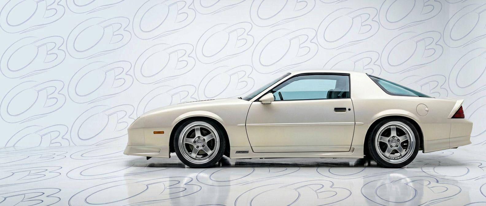 Top-tier 1992 Chevrolet Camaro 1992 featuring a high-gloss finish and carbon fiber weave.