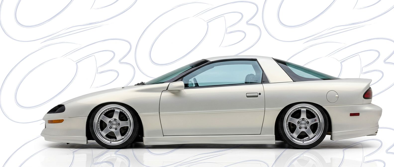 Detailed view of 1995 Chevrolet Camaro 1995 featuring lightweight, durable construction.