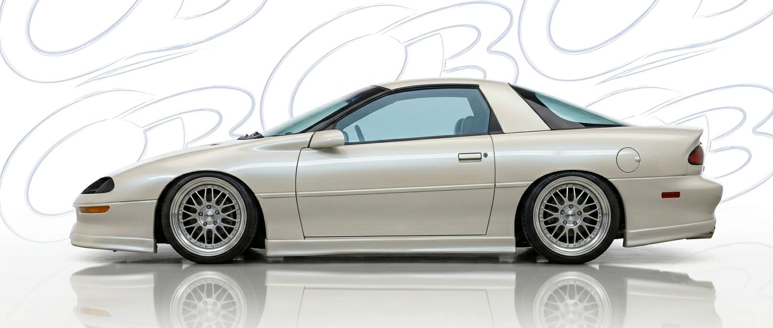 Aerodynamic 1997 Chevrolet Camaro 1997 - Sleek design for enhanced vehicle styling.