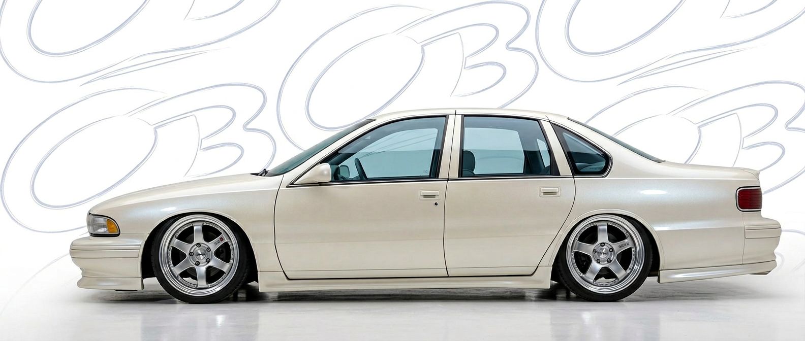 Aerodynamic 1995 Chevrolet Caprice 1995 - Sleek design for enhanced vehicle styling.