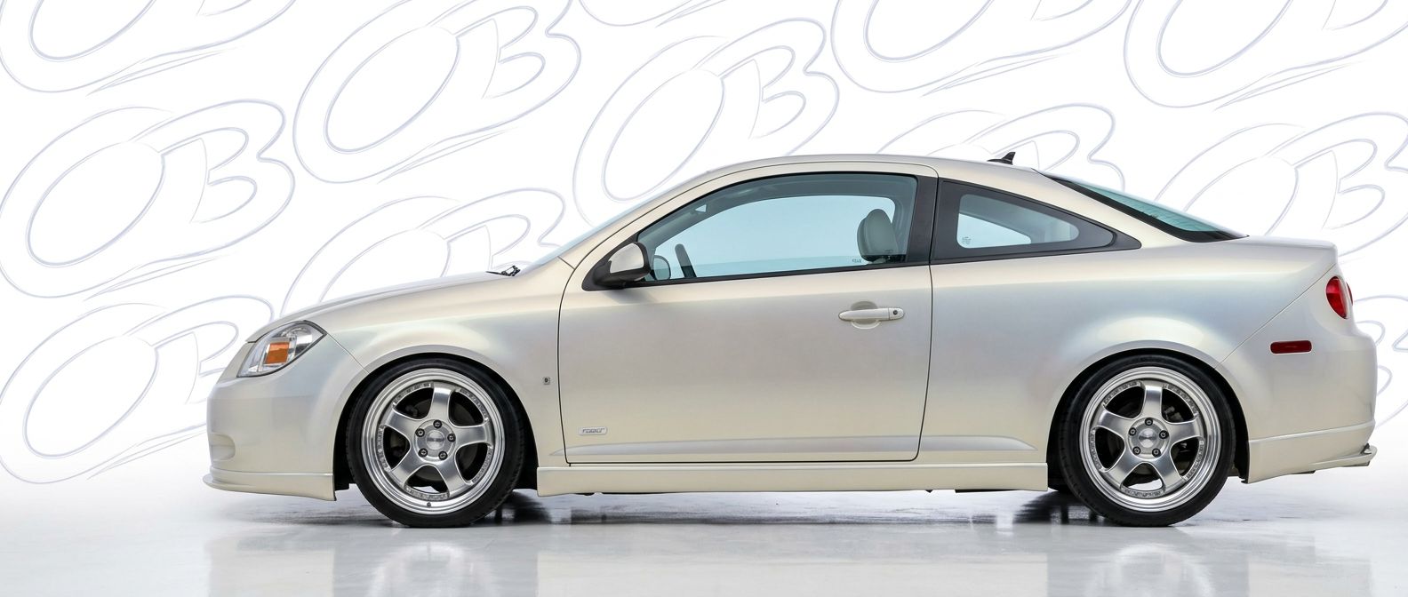 Custom 2007 for 2007 Chevrolet Cobalt - Premium aerodynamic automotive body parts.
