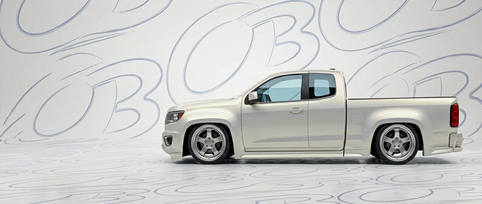 High-quality 2017 Chevrolet Colorado 2017 exterior shot with professional studio lighting.