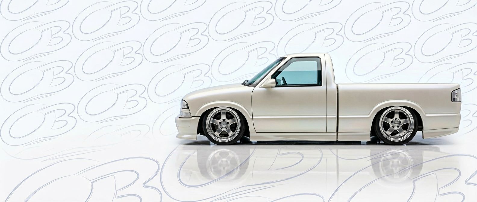 Chevrolet S10 1999 - Bodykits, Bumpers, Fenders and more... Front-angle view of 1999 Chevrolet S10 1999 - Durable and stylish exterior enhancement.