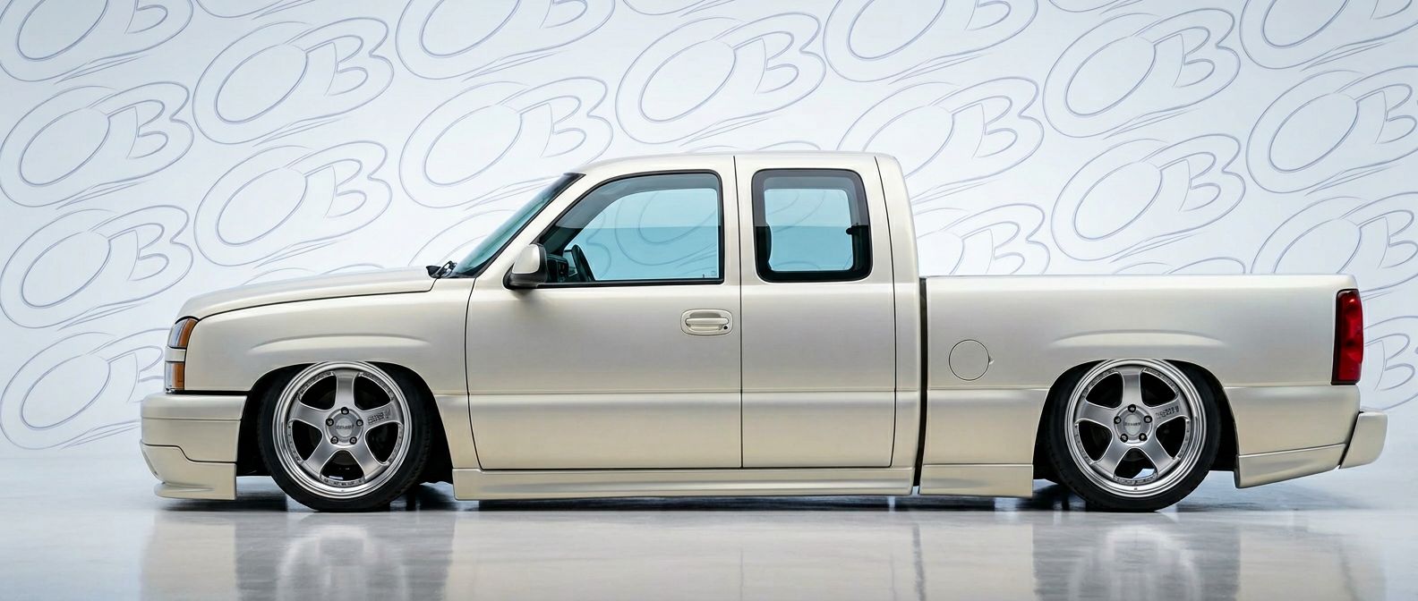 Chevrolet Silverado 2005 - Bodykits, Bumpers, Fenders and more... Front-angle view of 2005 Chevrolet Silverado 2005 - Durable and stylish exterior enhancement.