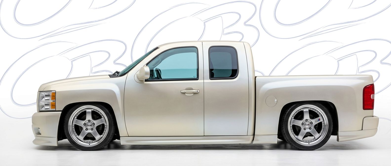 Aggressive 2008 Chevrolet Silverado 2008 styling to enhance your vehicle's aesthetic.