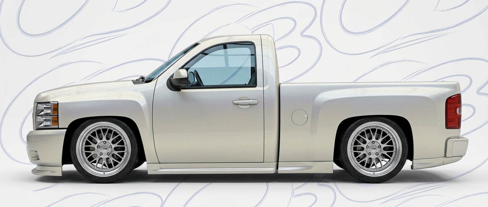 Aerodynamic 2013 Chevrolet Silverado 2013 - Sleek design for enhanced vehicle styling.