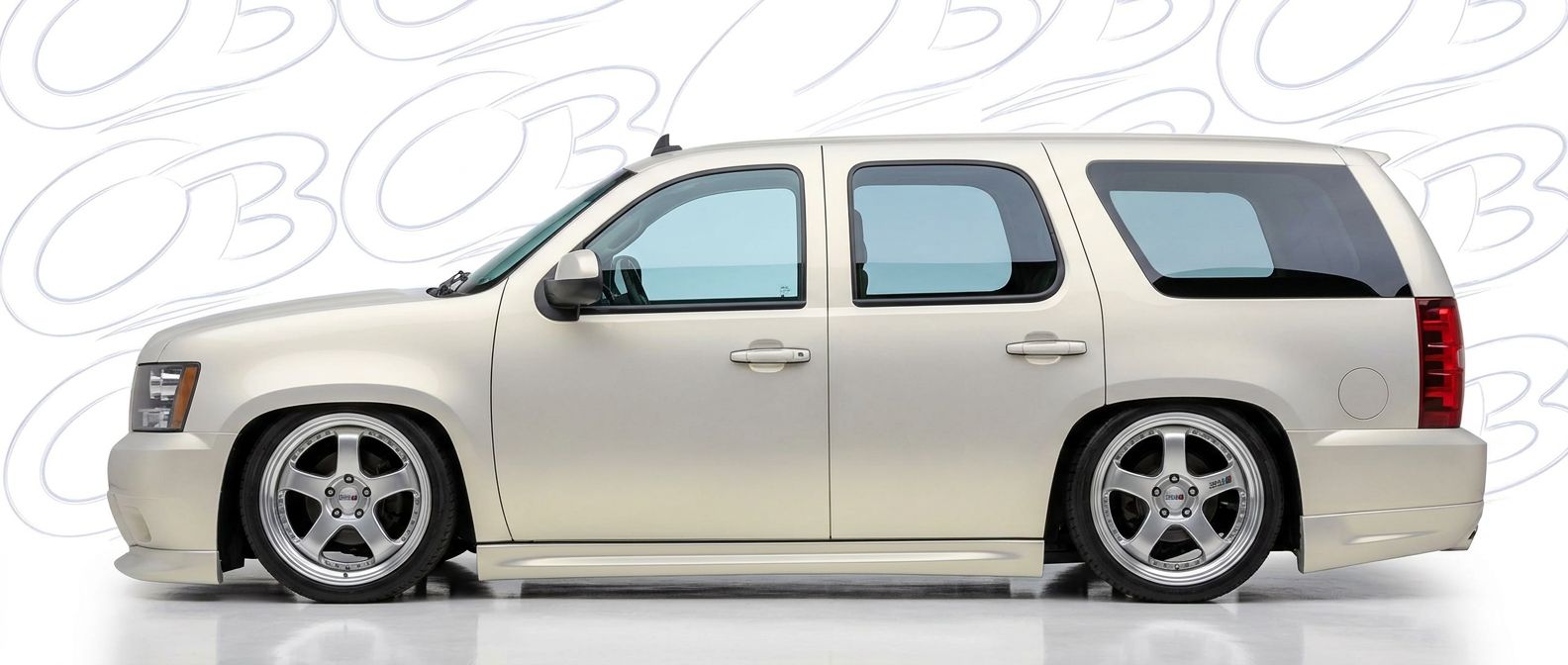 Top-tier 2009 Chevrolet Suburban 2009 featuring a high-gloss finish and carbon fiber weave.