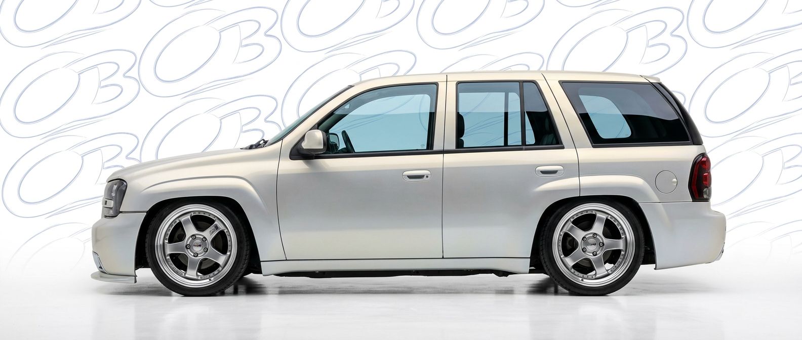 Aerodynamic 2007 Chevrolet Trailblazer 2007 - Sleek design for enhanced vehicle styling.