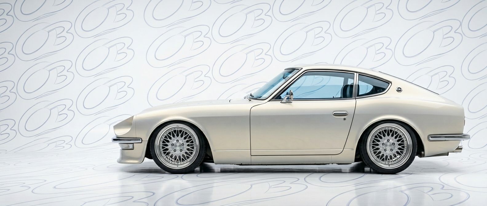 Aggressive 1974 Datsun 260Z 1974 styling to enhance your vehicle's aesthetic.