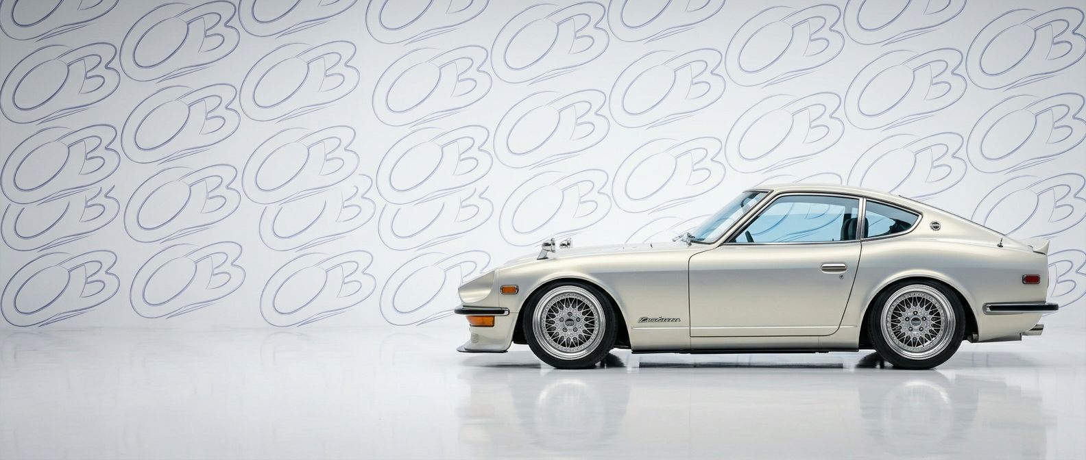 Front-angle view of  Datsun  1970 - Durable and stylish exterior enhancement.