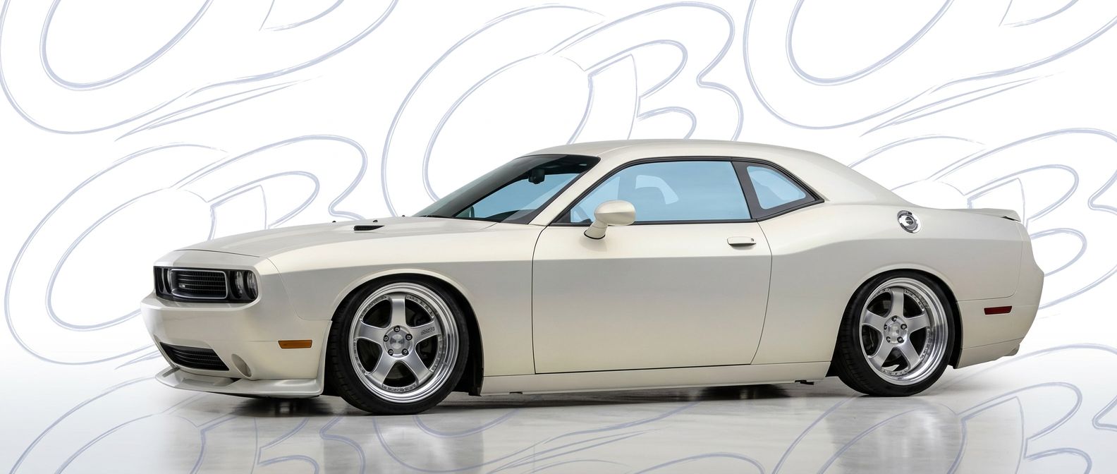 Aerodynamic 2011 Dodge Challenger 2011 - Sleek design for enhanced vehicle styling.