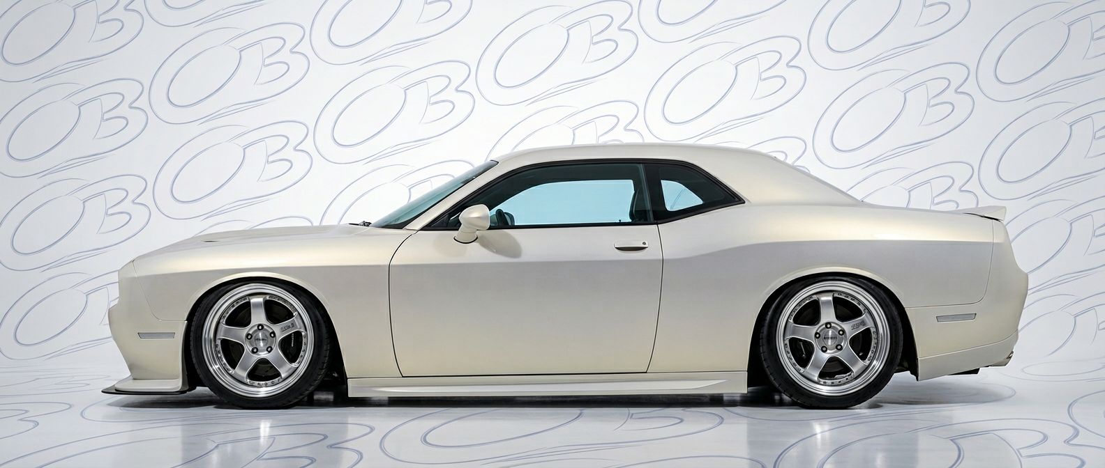 High-quality 2019 Dodge Challenger 2019 exterior shot with professional studio lighting.