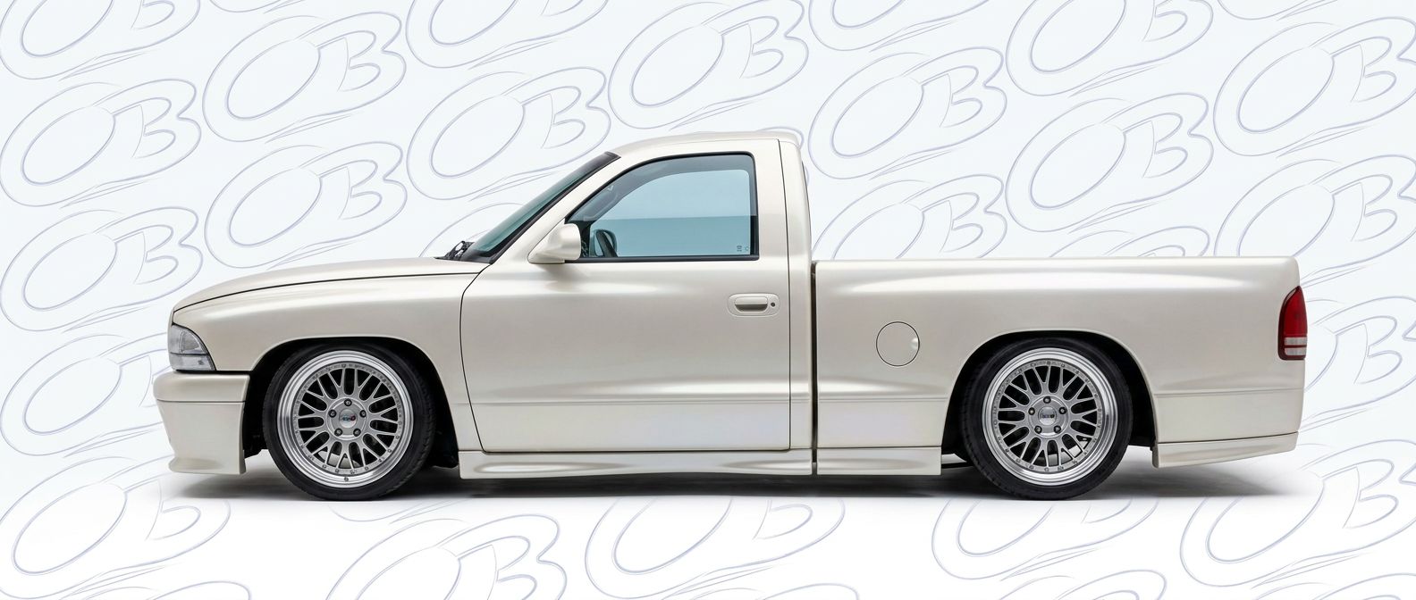 Front-angle view of 1997 Dodge Dakota 1997 - Durable and stylish exterior enhancement.