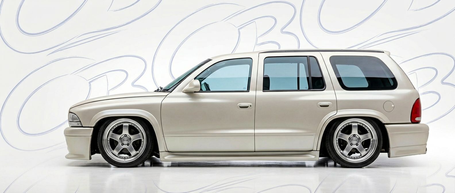 Detailed view of 2001 Dodge Durango 2001 featuring lightweight, durable construction.
