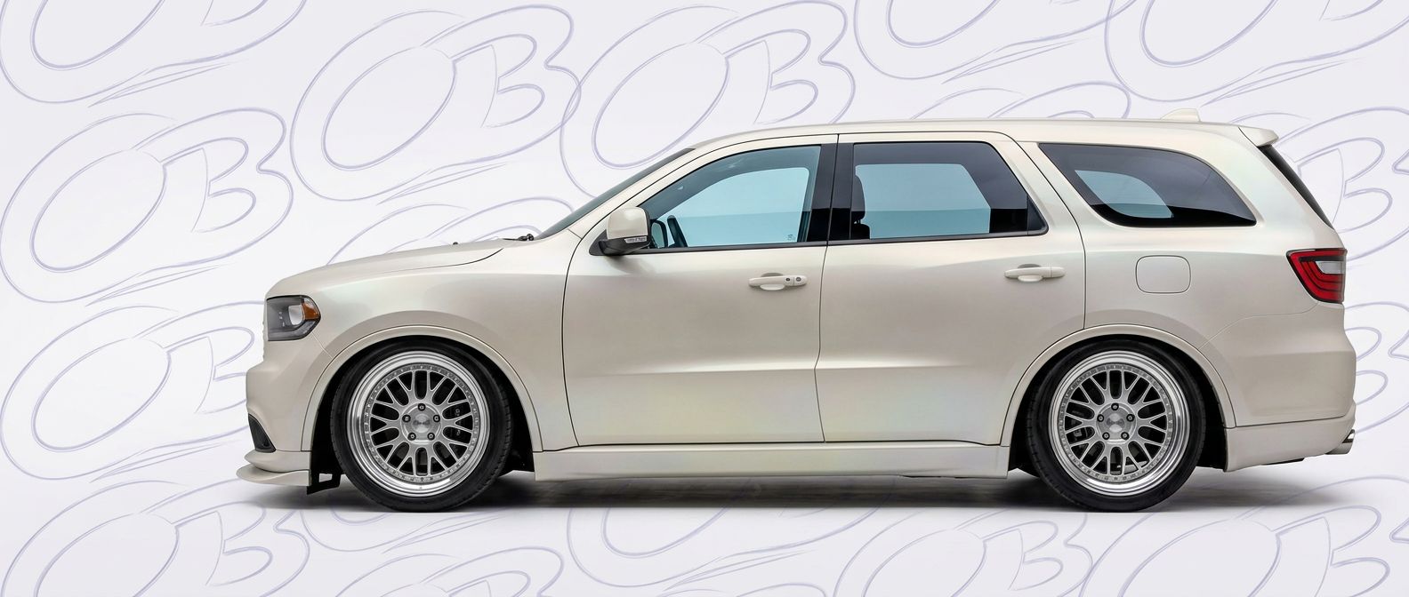 High-quality 2016 Dodge Durango 2016 exterior shot with professional studio lighting.