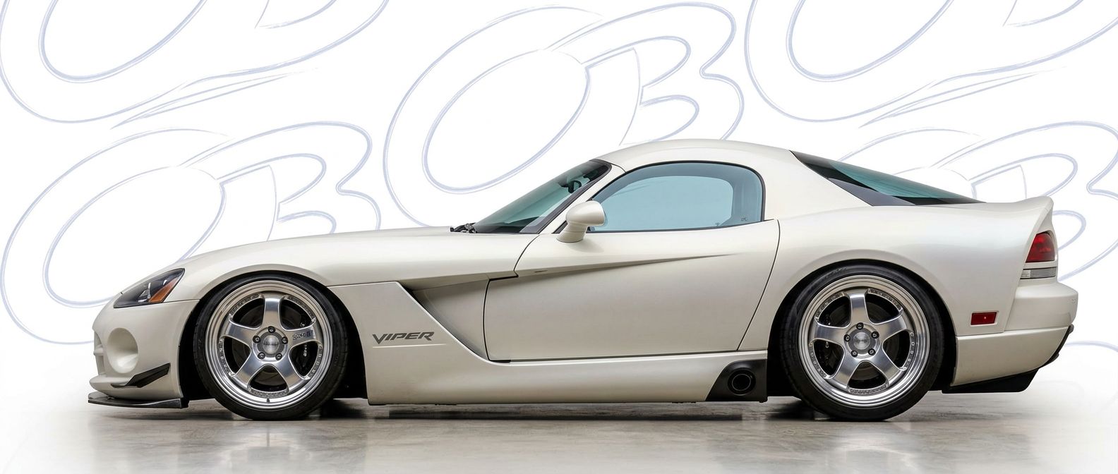Aerodynamic 2006 Dodge Viper 2006 - Sleek design for enhanced vehicle styling.