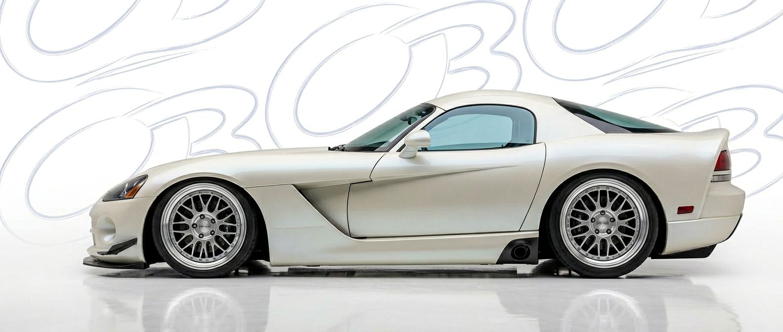 High-quality 2009 Dodge Viper 2009 exterior shot with professional studio lighting.