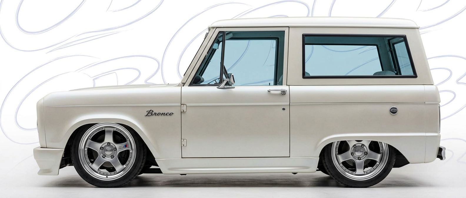 Detailed view of 1976 Ford Bronco 1976 featuring lightweight, durable construction.