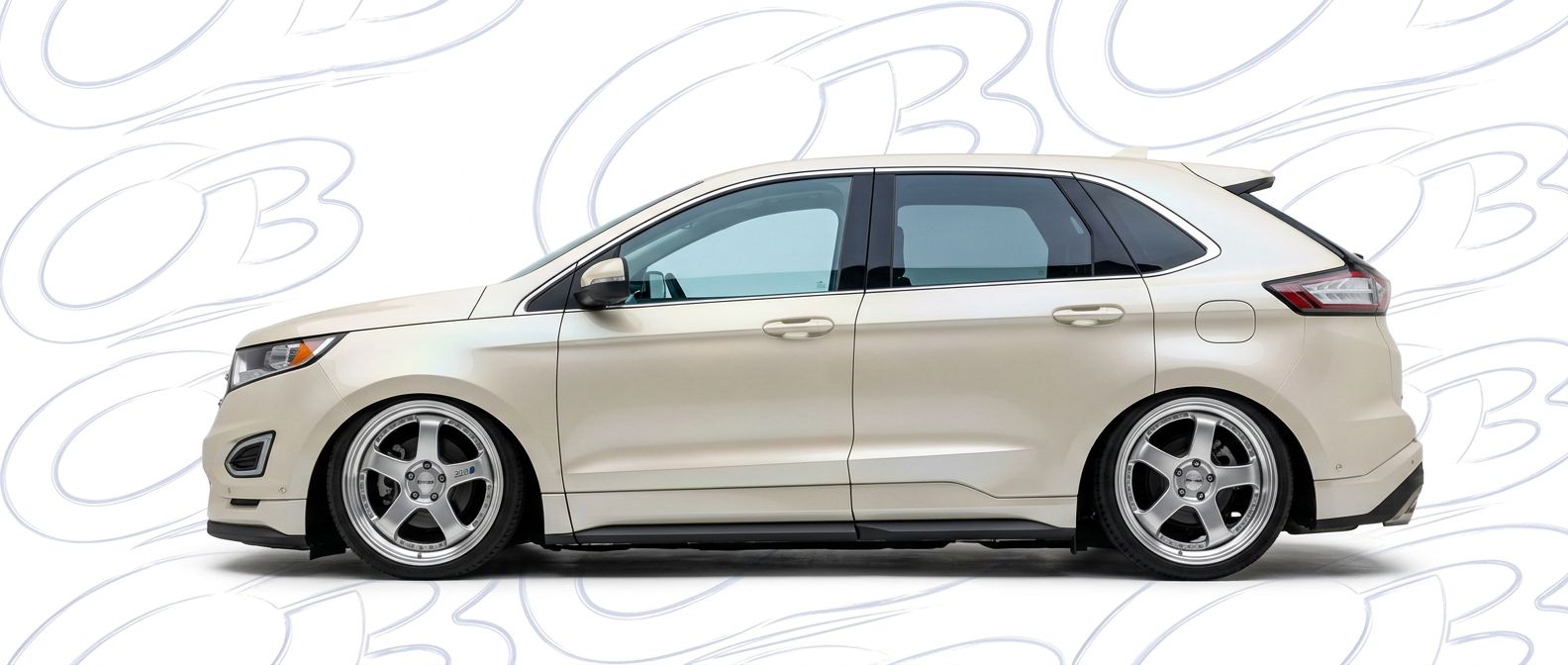 Professional automotive photography of a  Ford Edge with high-fidelity Edge.