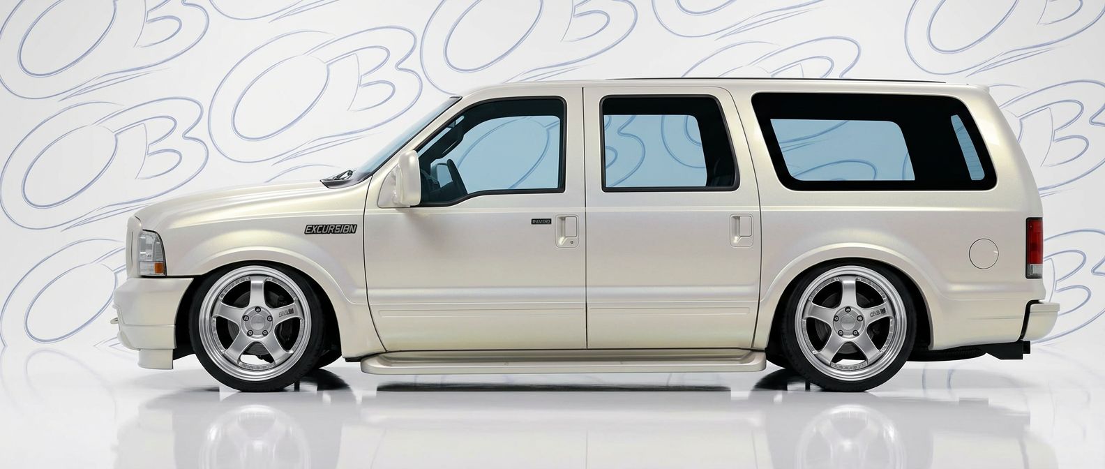 Professional automotive photography of a 2006 Ford Excursion with high-fidelity 2006.