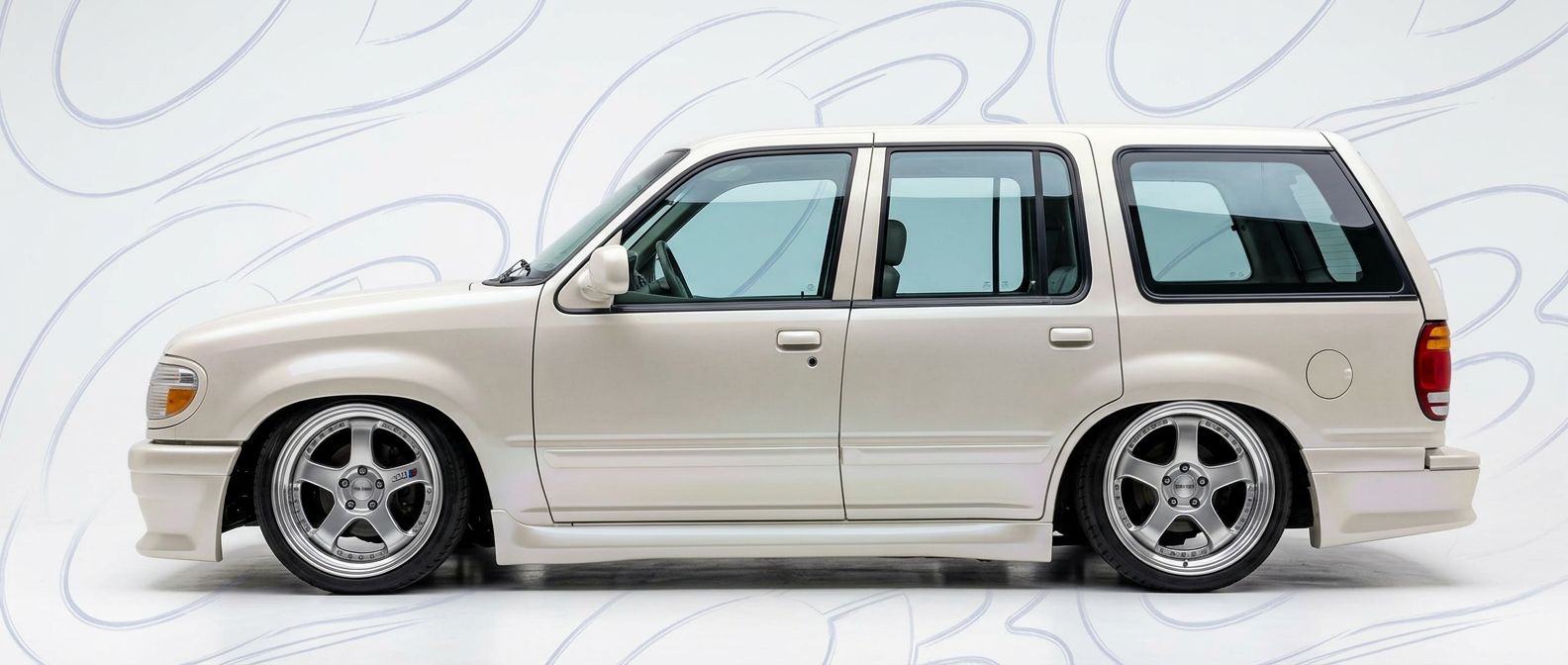 Sleek 1998 Ford Explorer 1998 - Precision-engineered parts for a perfect fitment.