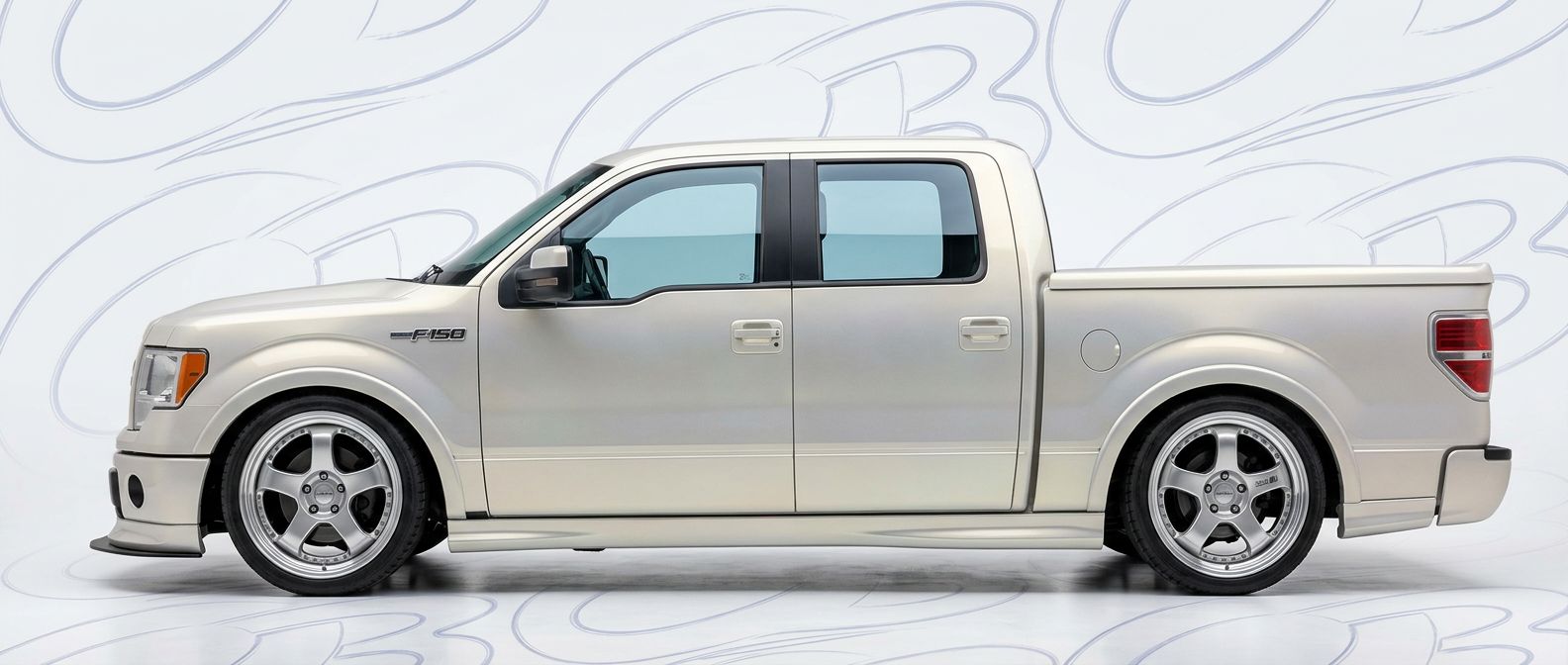 Top-tier 2010 Ford F-150 2010 featuring a high-gloss finish and carbon fiber weave.