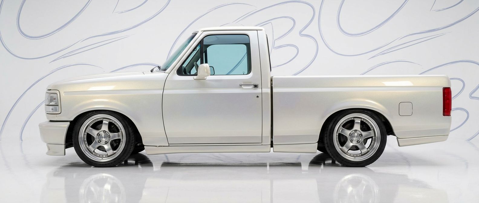 Professional automotive photography of a 1994 Ford F-250 with high-fidelity 1994.