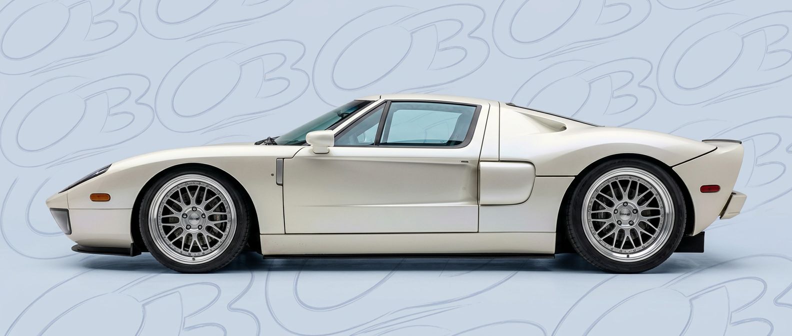 Professional automotive photography of a 2007 Ford GT with high-fidelity 2007.