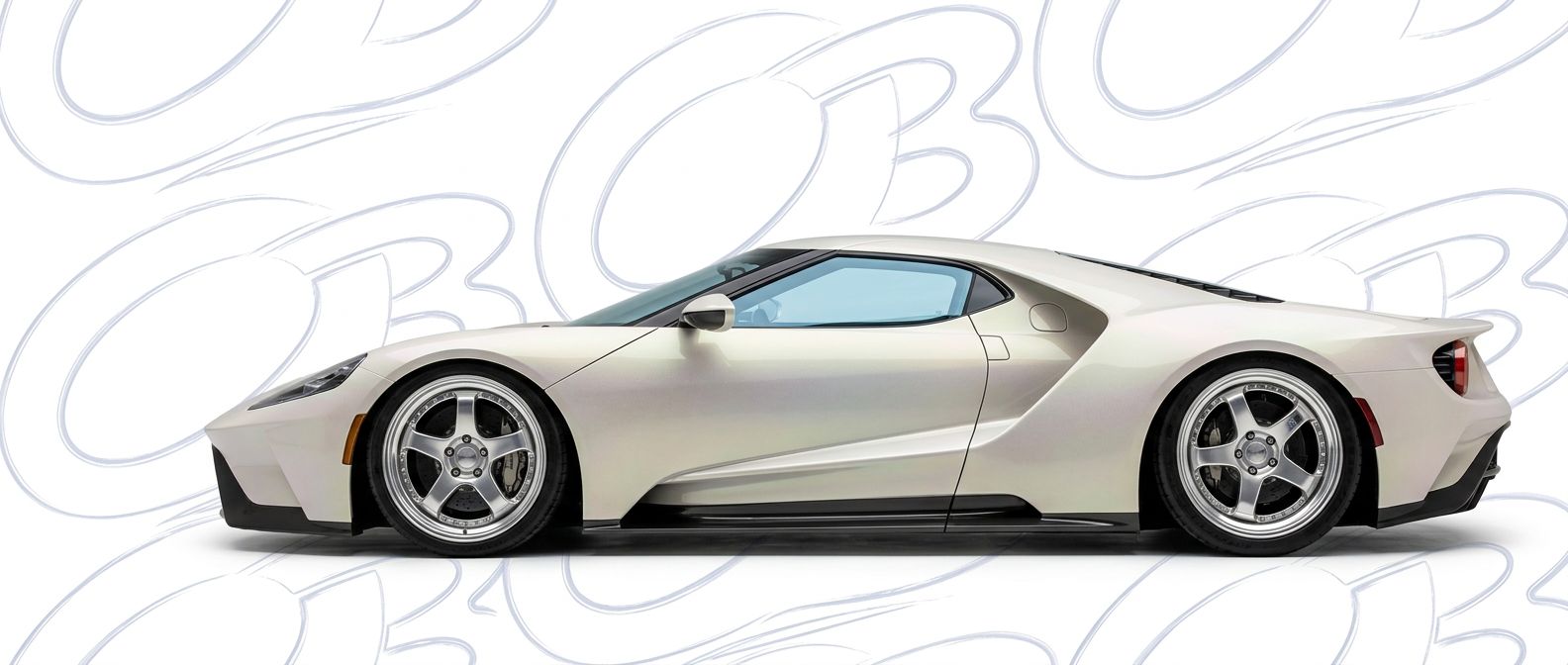 Professional automotive photography of a  Ford GT with high-fidelity GT.