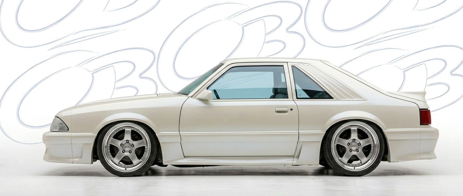 Aerodynamic 1985 Ford Mustang 1985 - Sleek design for enhanced vehicle styling.