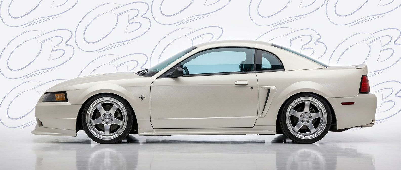 Aerodynamic 2001 Ford Mustang 2001 - Sleek design for enhanced vehicle styling.