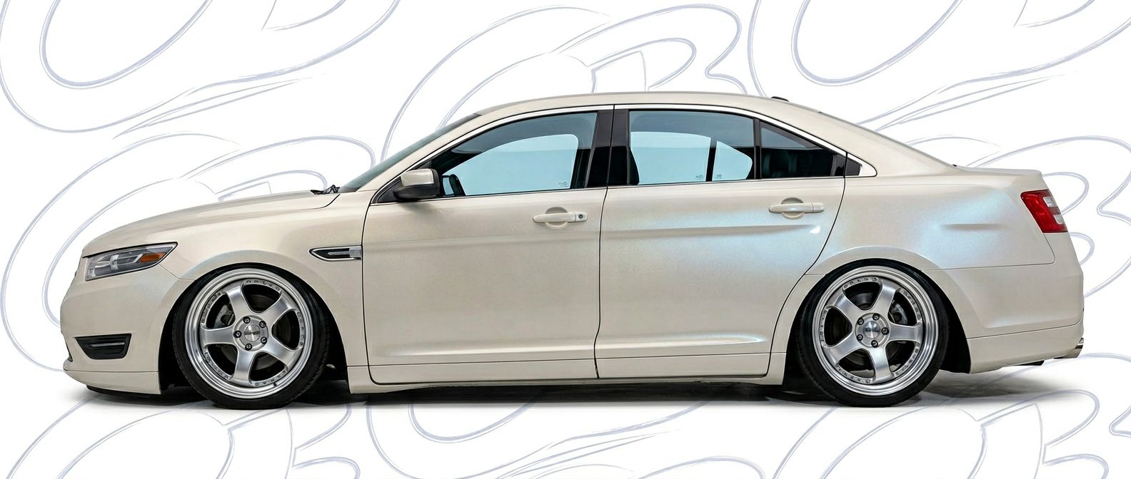 Front-angle view of 2018 Ford Taurus 2018 - Durable and stylish exterior enhancement.