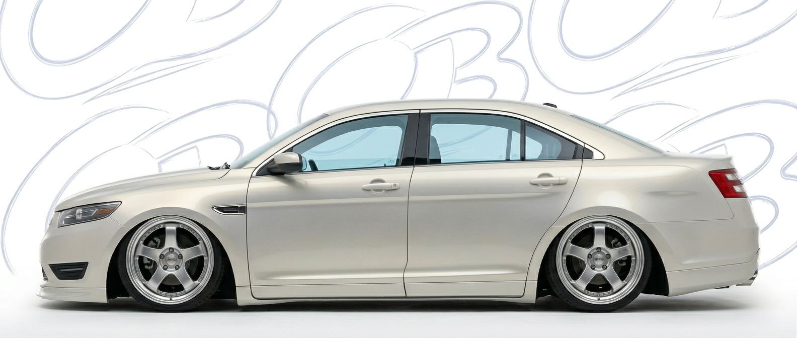 Top-tier 2019 Ford Taurus 2019 featuring a high-gloss finish and carbon fiber weave.