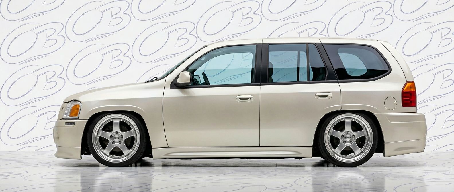Detailed view of 2009 GMC Envoy 2009 featuring lightweight, durable construction.