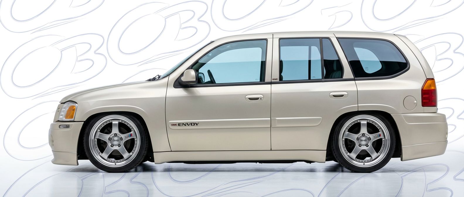 Detailed view of  GMC Envoy Envoy featuring lightweight, durable construction.
